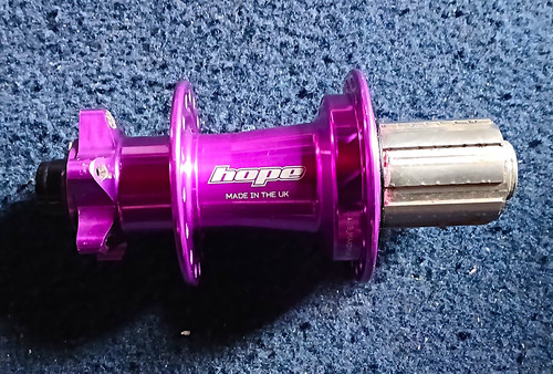 Hope pro rear 150x12 hub - rear,