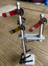 CRESCENT OO GAUGE GANTRY SIGNAL - 3 ARM