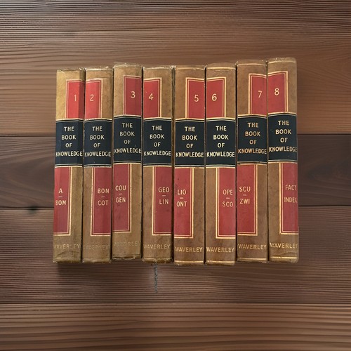 Vintage the book knowledge - vintage, of