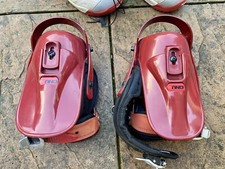GNU Snowboard bindings size S (fits 5-6.5) burgundy red
