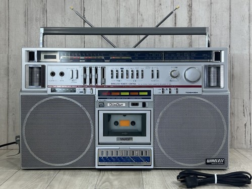 Toshiba s93 bombeat - rt-s93,