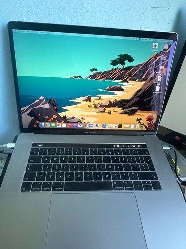 Apple macbook pro 2017 - apple,