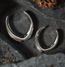 SILVER V SADDLE PLUG