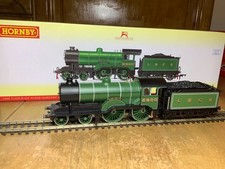 Hornby R3433 LNER Green 4-4-0