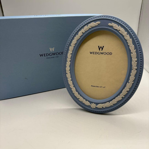 Used wedgwood jasper blue - wedgwood,