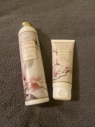 Magnolia silky talcum - m&s,