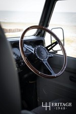 Land Rover Defender 15" Beech