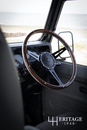 Land rover defender beech - land,