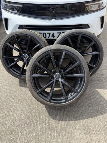 Audi rs4 alloys - 20”,