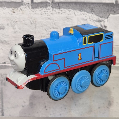 Thomas express train battery - thomas,