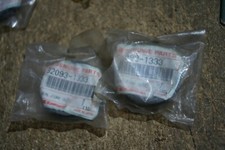 KAWASAKI GENUINE KX100 KX80 PAIR OF FRONT FORK DUST SEALS 92093-1333 NOS