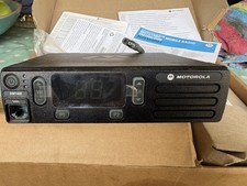 Motorola DM1400 UHF 403-470MHz