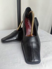 SALLY O'HARA SHOES 5 BLACK LEATHER HEELS SLIP ON SQUARE TOE BLOCK HEELS OFFICE 