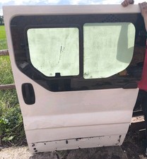 VIVARO VAUXHALL Renault Traffic Primastar Left Side SLIDING DOOR White 2001-2014