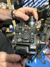 RENAULT TRAFIC 2.0 DIESEL HIGH PRESSURE FUEL PUMP GENUINE H8200912103