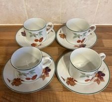 Royal Worcester Evesham Vale Cups & Saucers Set Of 4