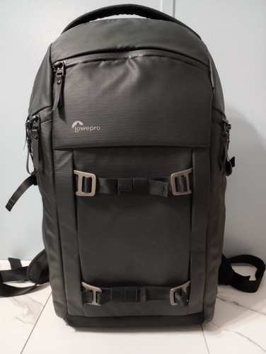 Lowepro freeline camera - freeline,