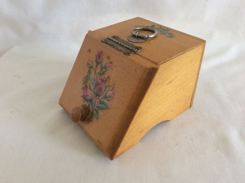 Antique mauchline ware cotton - mauchline,