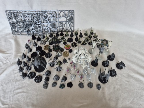 Large 1100pt tyranid army for - large,