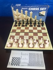 Vintage 19X19cm Magnetic folding Portable chess board Set. Complete