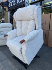 Celebrity Canterbury Large