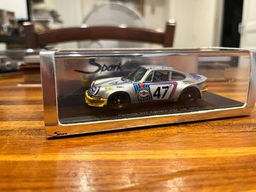 Spark porsche 911 - 1/43, carrera