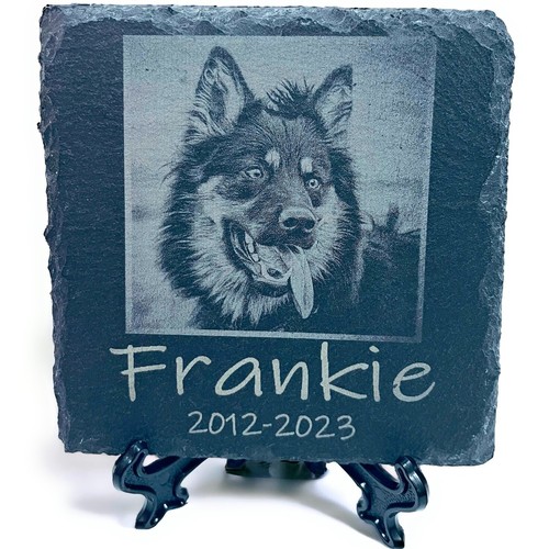 Natural stone pet memorial - stone,