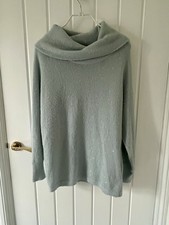 Light blue / green sequin