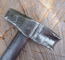 VINTAGE SHARP HALF ROUND HOT "CUT OFF" BLACKSMITH FARRIER HAMMER ANVIL FORGED