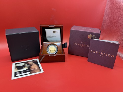 Royal mint sovereign - royal,