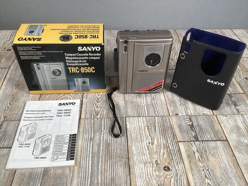 Sanyo compact cassette - compact,