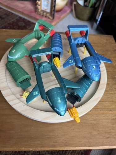 Dinky toys thunderbirds - dinky, 6”