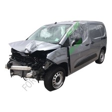 2025 PEUGEOT PARTNER STEERING