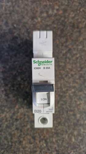 Schneider ic60h b20 20a mcb - ic60h,