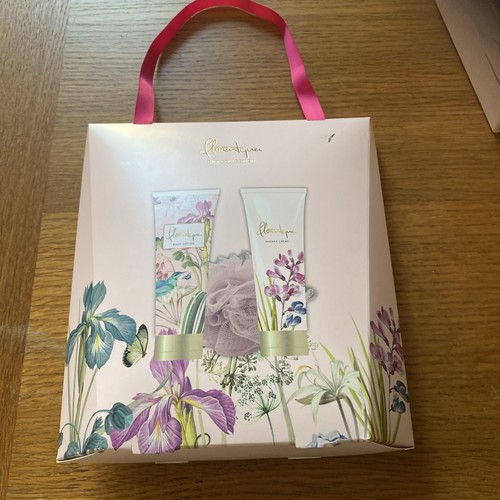 Marks spencer - &, (m&s)