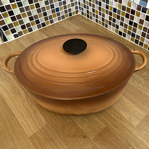 Creuset cast iron oval - cast,