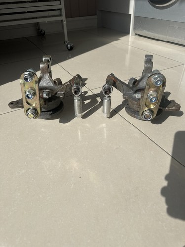 Clio 182 roll correction hubs - correction,