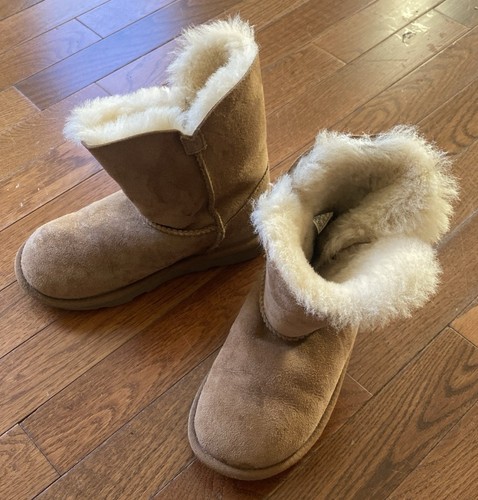 Ugg boots short - boots, button