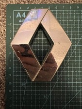 Renault Tailgate Badge - 1g