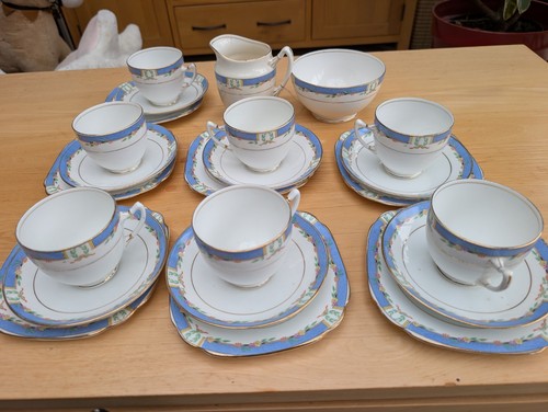 Royal albert piece tea set - 25,