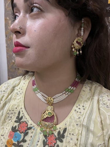 Jaal ruby green jadau choker - green,
