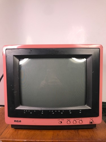 Pink rca 100 crt television - pink,