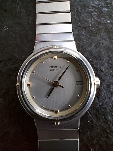 Ladies quartz seiko 25mm - ladies,
