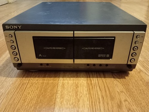 Sony twin cassette deck - twin,