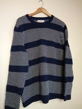 Nigel Hall X Large Navy Blue