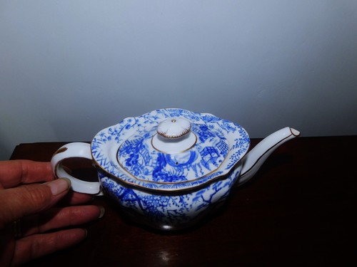 Vintage royal crown derby - vintage,