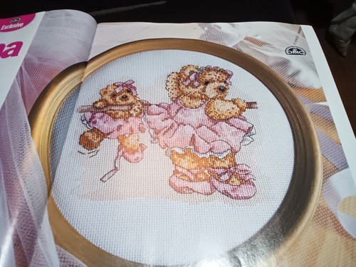 B22 cute ballerina - b22, cross