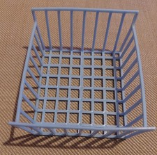Basket from sindy 1980s - sindy, fridge