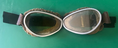 Vintage aviator flying goggles - aviator,