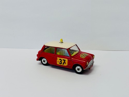 Corgi toys 317 - toys, mini
